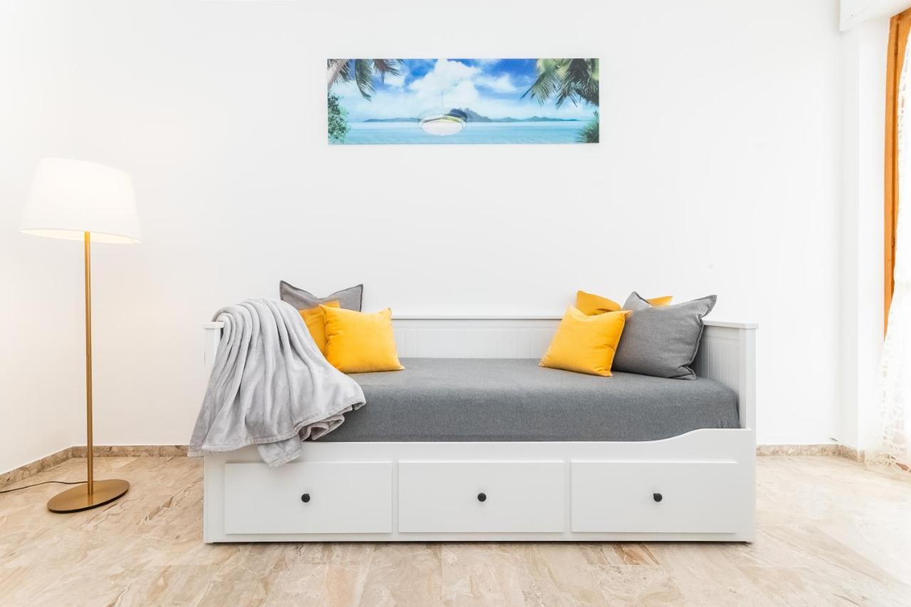 Vista Mare & 300Mt Da Spiaggia Con Freeparking E Ac Laigueglia Dış mekan fotoğraf