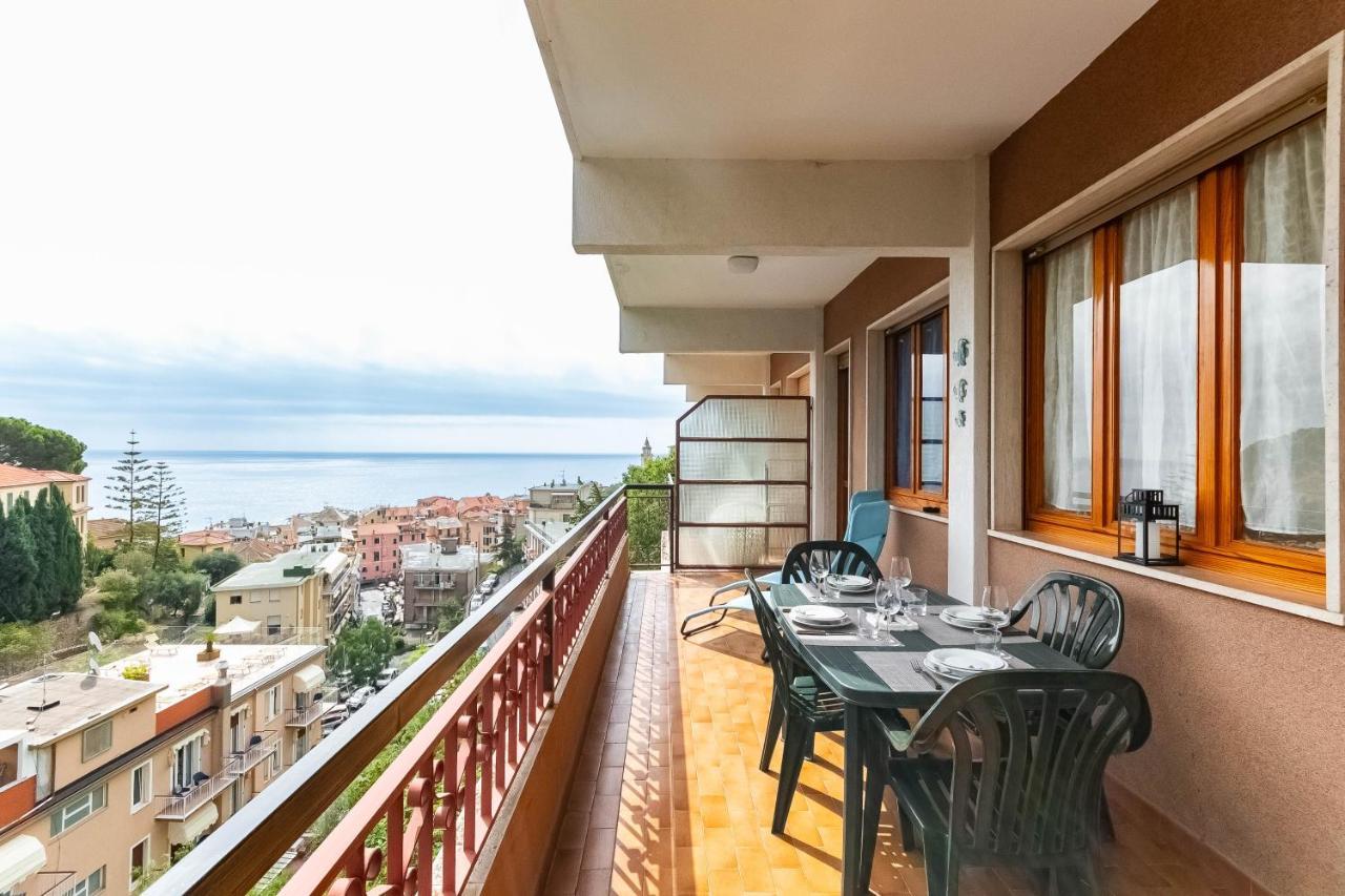 Vista Mare & 300Mt Da Spiaggia Con Freeparking E Ac Laigueglia Dış mekan fotoğraf