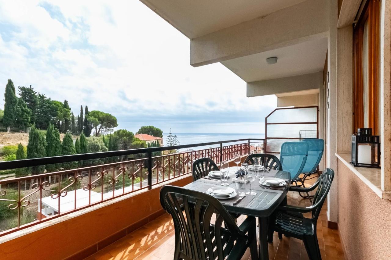 Vista Mare & 300Mt Da Spiaggia Con Freeparking E Ac Laigueglia Dış mekan fotoğraf